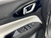 Thumbnail of 2022 Granite Crystal Metallic Clearcoat Jeep Compass