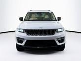 Thumbnail of 2022 Bright White Clearcoat Jeep Grand Cherokee
