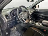 Thumbnail of 2022 Diamond Black Crystal Pearlcoat Jeep Grand Cherokee