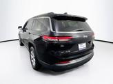 Thumbnail of 2021 Diamond Black Crystal Pearlcoat Jeep Grand Cherokee L