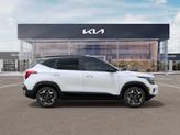 Thumbnail of 2025 Clear White / Black Roof Kia Seltos