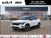 Photo of 2025 Clear White / Black Roof Kia Seltos
