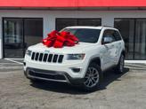Photo of 2014 Silver Jeep Grand Cherokee