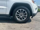 Thumbnail of 2014 Silver Jeep Grand Cherokee