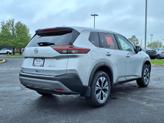 Thumbnail of 2022 Brilliant Silver Metallic Nissan Rogue