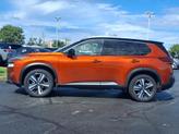 Thumbnail of 2023 2 Tone Orange / Black Nissan Rogue