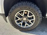 Thumbnail of 2021 Summit White GMC Canyon