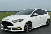 Photo of 2016 White Ford Focus ST