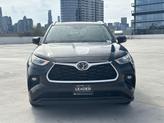 Thumbnail of 2021 Midnight Black Metallic Toyota Highlander