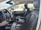 Thumbnail of 2023 Brilliant Black Crystal Pearlcoat Chrysler Pacifica