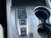 Thumbnail of 2021 Lunar Silver Metallic Honda Pilot