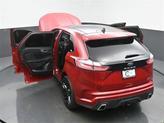 Thumbnail of 2022 Rapid Red Metallic Tinted Clearcoat Ford Edge