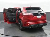 Thumbnail of 2022 Rapid Red Metallic Tinted Clearcoat Ford Edge