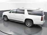 Thumbnail of 2019 White Frost Tricoat GMC Yukon XL