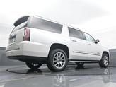 Thumbnail of 2019 White Frost Tricoat GMC Yukon XL