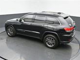 Thumbnail of 2018 Diamond Black Crystal Pearlcoat Jeep Grand Cherokee