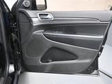 Thumbnail of 2018 Diamond Black Crystal Pearlcoat Jeep Grand Cherokee