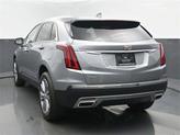 Thumbnail of 2025 Argent Silver Metallic Cadillac XT5
