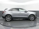 Thumbnail of 2025 Argent Silver Metallic Cadillac XT5