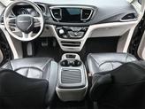 Thumbnail of 2019 Granite Crystal Metallic Clearcoat Chrysler Pacifica