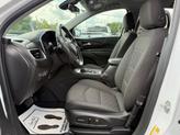 Thumbnail of 2020 White Chevrolet Equinox