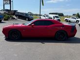 Thumbnail of 2016 Red Dodge Challenger