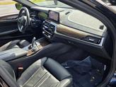 Thumbnail of 2020 Carbon Black Metallic BMW M550