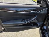 Thumbnail of 2020 Carbon Black Metallic BMW M550