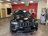 Thumbnail of 2020 Diamond Black Crystal Pearlcoat Jeep Grand Cherokee