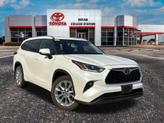 Photo of 2020 Blizzard Pearl Toyota Highlander