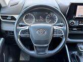 Thumbnail of 2024 Celestial Silver Metallic Toyota Highlander