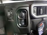 Thumbnail of 2019 White RAM 1500