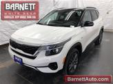 Photo of 2023 Clear White/Black Roof Kia Seltos