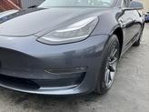 Thumbnail of 2019 Midnight Silver Metallic Tesla Model 3