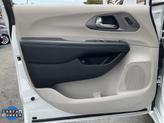 Thumbnail of 2021 Bright White Clearcoat Chrysler Pacifica Hybrid