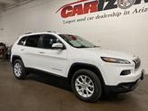 Thumbnail of 2018 Bright White Clearcoat Jeep Cherokee