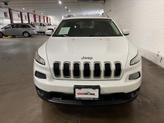 Thumbnail of 2018 Bright White Clearcoat Jeep Cherokee