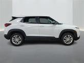 Thumbnail of 2023 White Chevrolet Trailblazer