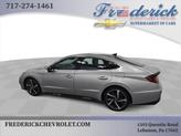 Thumbnail of 2022 Shimmering Silver Pearl Hyundai SONATA