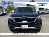 Thumbnail of 2022 Dark Ocean Blue/White Roof Kia Seltos