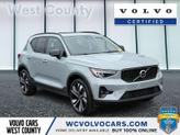 Photo of 2025 Metallic Volvo XC40