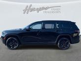 Thumbnail of 2022 Diamond Black Jeep Grand Cherokee L