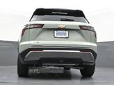 Thumbnail of 2025 Cacti Green Chevrolet Equinox