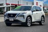 Thumbnail of 2021 White Nissan Rogue