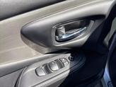 Thumbnail of 2016 Brilliant Silver Metallic Nissan Murano