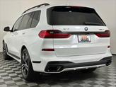 Thumbnail of 2022 Mineral White Metallic BMW X7