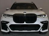 Thumbnail of 2022 Mineral White Metallic BMW X7