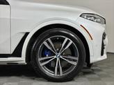 Thumbnail of 2022 Mineral White Metallic BMW X7