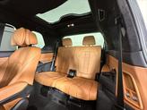 Thumbnail of 2022 Mineral White Metallic BMW X7