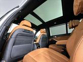Thumbnail of 2022 Mineral White Metallic BMW X7